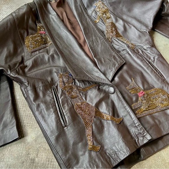Rare!! Vintage Leather jacket with beaded Egyptian appliqué - Picture 5 of 6